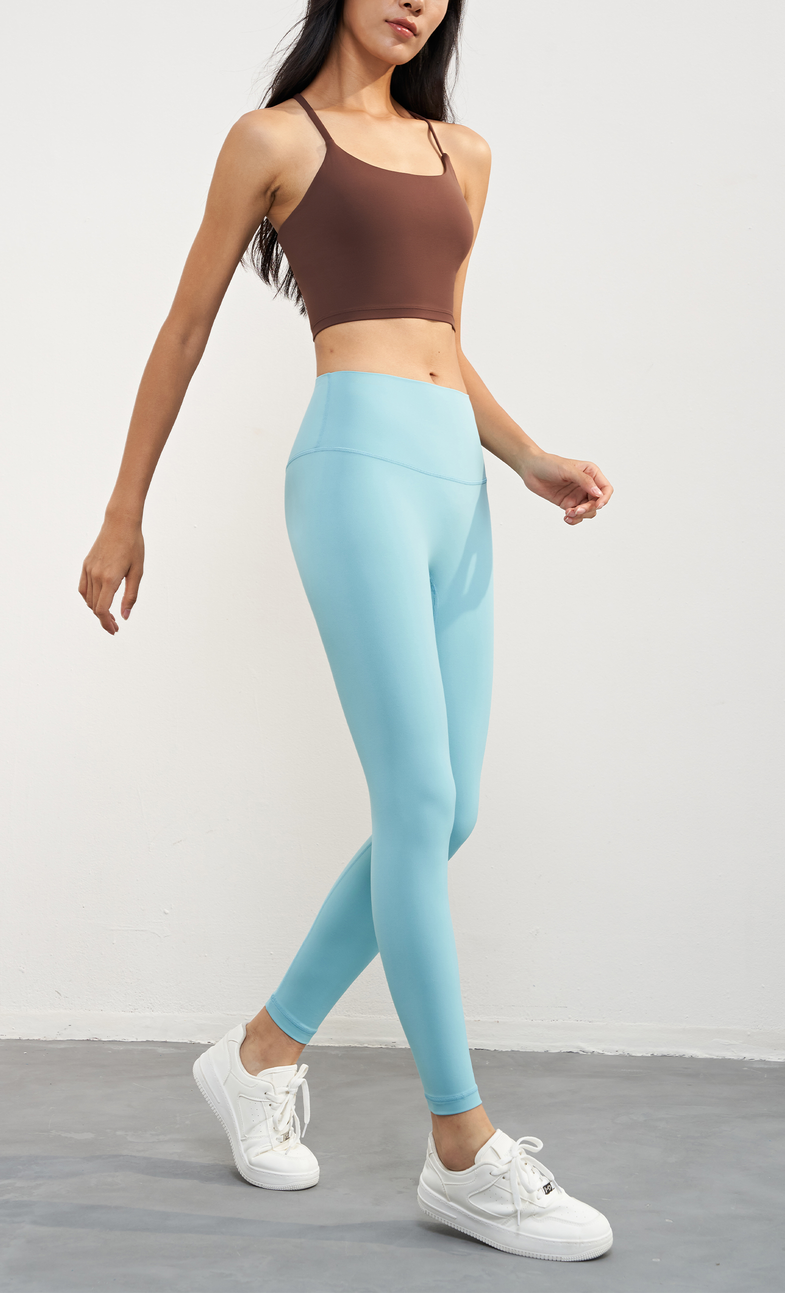 WX1619 Women's Yoga Sports Bra - 82% Nylon + 18% Spandex, 220gsm, Youth Fit Design, Crisscross Back for Support & Style, Perfect for Workout, Gym, Yoga & Daily Wear - Image 4