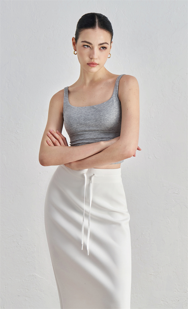 BQ52031 Women's Yoga Skirt - 81% Polyester + 15% Viscose + 4% Spandex, 310gsm, Straight H-Line Design, Split Hem for Comfort & Style, Perfect for Workout, Gym, Yoga & Daily Wear - Image 2