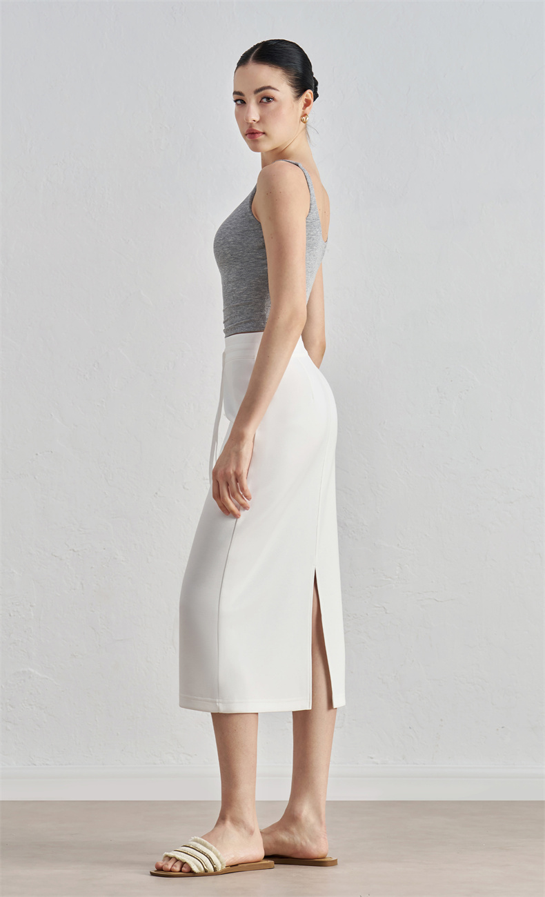 BQ52031 Women's Yoga Skirt - 81% Polyester + 15% Viscose + 4% Spandex, 310gsm, Straight H-Line Design, Split Hem for Comfort & Style, Perfect for Workout, Gym, Yoga & Daily Wear - Image 3