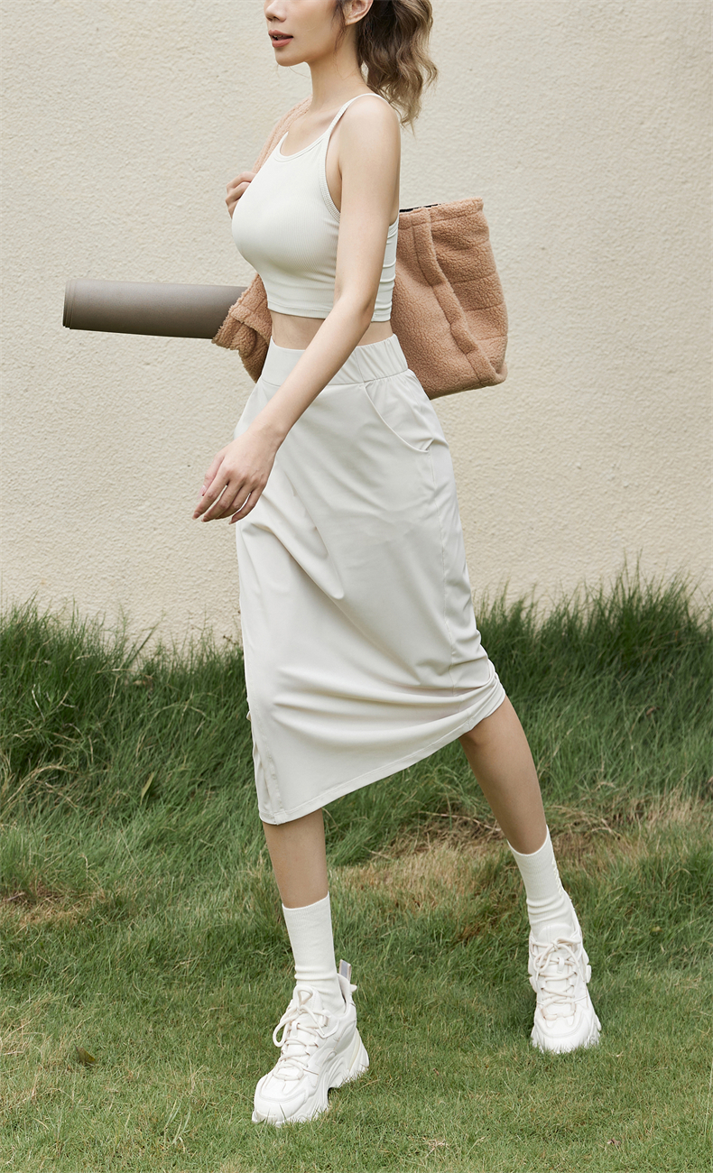 BQ1603 Women's Long-Sleeve Sportswear Set - 77% Nylon + 23% Spandex, 160gsm, Panelled Skirt Design, Side Pockets, Perfect for Workout, Gym, Yoga & Daily Wear - Image 2